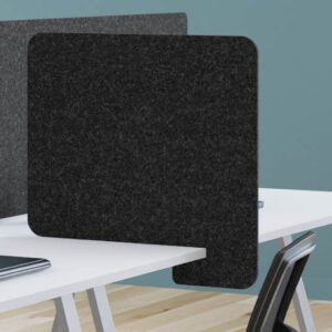Solitude Desk Surface Nesting Pet Panel